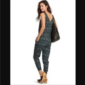 EUC‼️Athleta Ikat Cross Back Romper Jumpsuit -Size 0